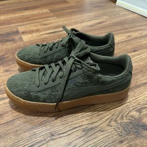 Puma Platform sneaker - Olive green - 7.5